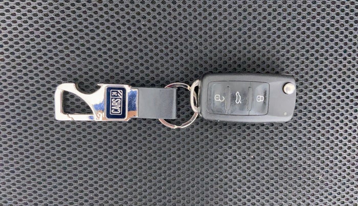 2018 Volkswagen Vento COMFORTLINE PETROL, Petrol, Manual, 24,137 km, Key Close-up