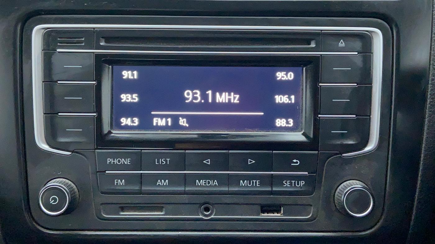 2018 Volkswagen Vento COMFORTLINE PETROL, Petrol, Manual, 24,137 km, Infotainment System
