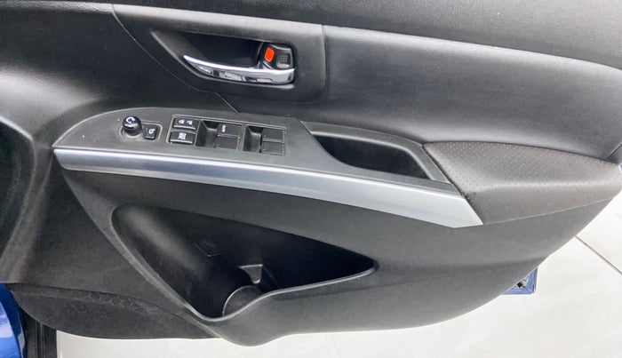 2020 Maruti S Cross ALPHA 1.5 SMART HYBRID, Petrol, Manual, 40,868 km, Driver Side Door Panels Control