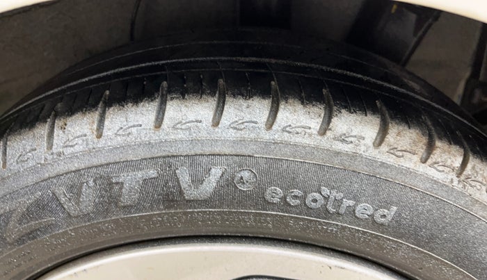 2023 Hyundai GRAND I10 NIOS SPORTZ 1.2 KAPPA VTVT, CNG, Manual, 31,918 km, Left Rear Tyre Tread