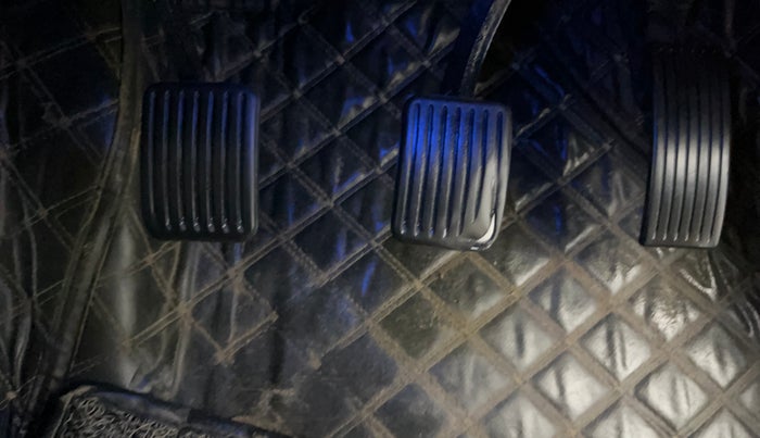 2023 Hyundai GRAND I10 NIOS SPORTZ 1.2 KAPPA VTVT, CNG, Manual, 31,918 km, Pedals