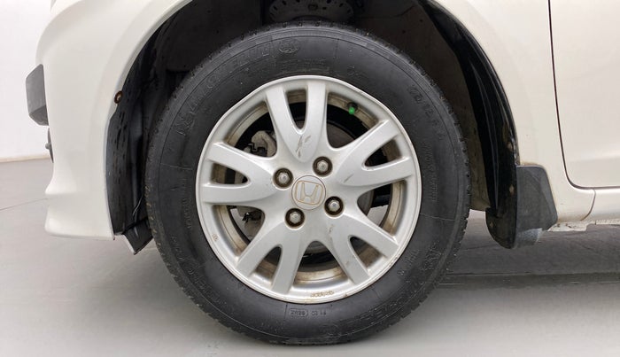 2013 Honda Brio VX AT, Petrol, Automatic, 70,800 km, Left Front Wheel