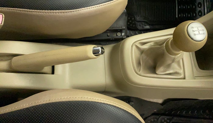 2012 Maruti Swift Dzire VXI, Petrol, Manual, 28,018 km, Gear Lever
