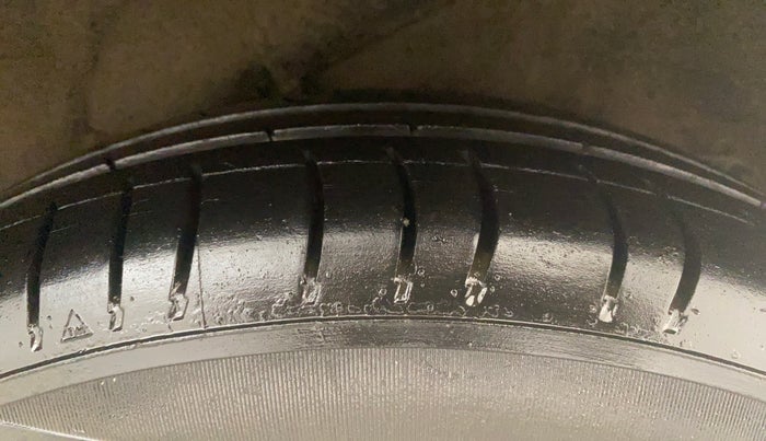 2013 Hyundai i10 SPORTZ 1.2, Petrol, Manual, 75,320 km, Left Rear Tyre Tread