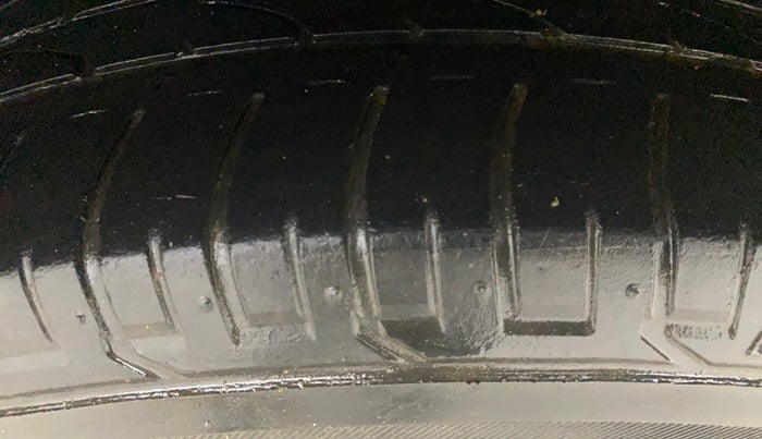 2018 Hyundai Creta SX AT 1.6 PETROL, Petrol, Automatic, 49,865 km, Left Rear Tyre Tread