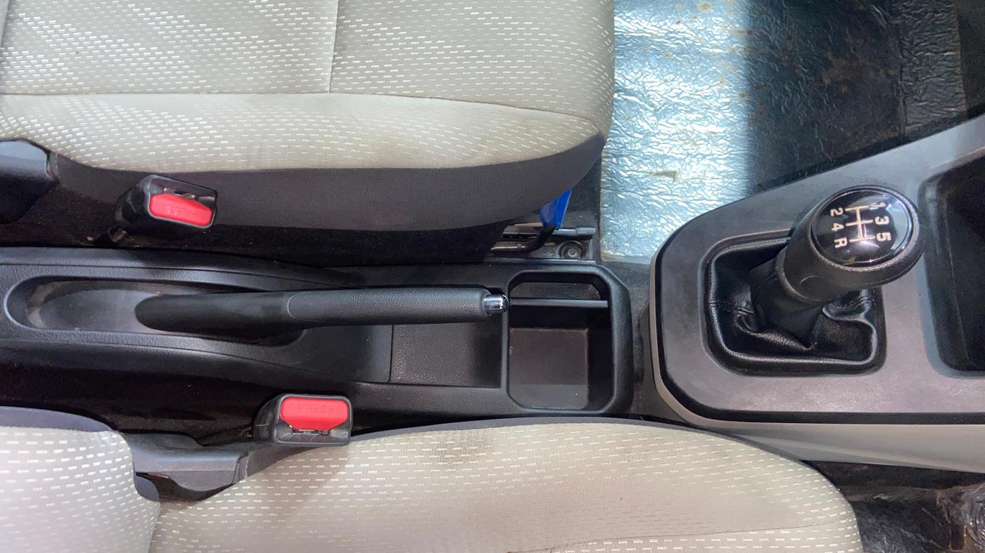 2024 Maruti New Wagon-R VXI 1.0, Petrol, Manual, 14,907 km, Gear Lever