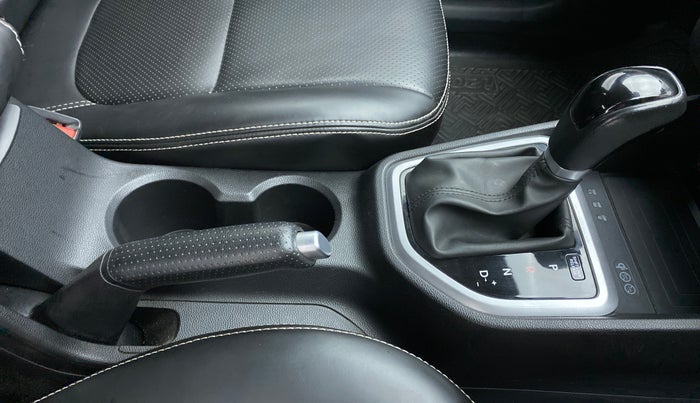 2018 Hyundai Creta 1.6 SX AT CRDI, Diesel, Automatic, 37,681 km, Gear Lever