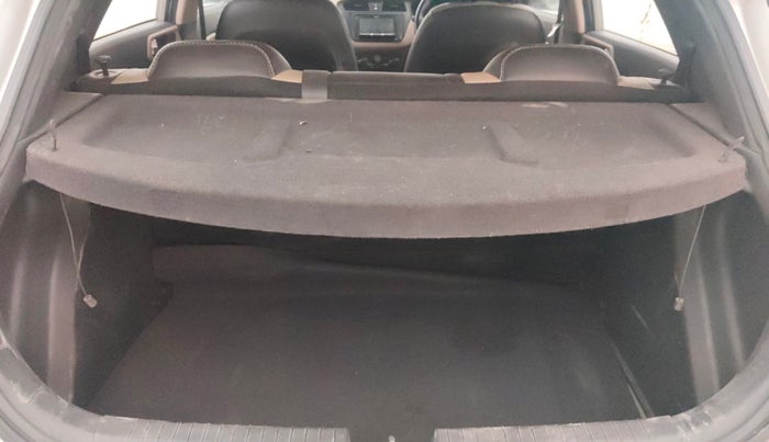 2015 Hyundai Elite i20 MAGNA 1.2, Petrol, Manual, 64,062 km, Boot Inside