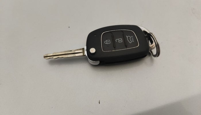 2015 Hyundai Elite i20 MAGNA 1.2, Petrol, Manual, 64,062 km, Key Close Up