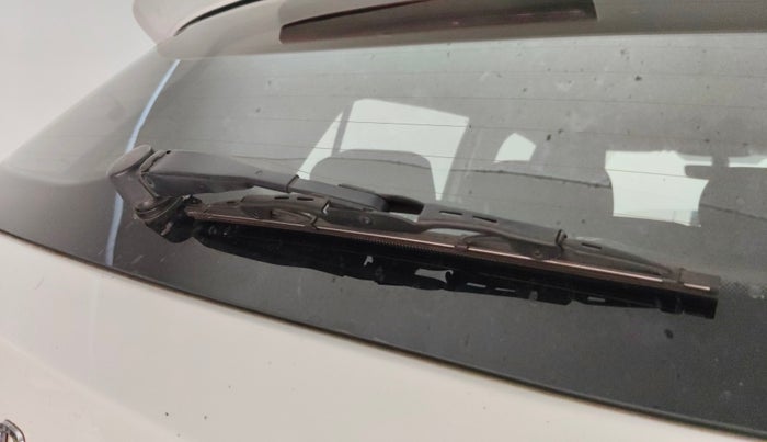 2022 Skoda KUSHAQ STYLE 1.0L TSI AT (6 AIRBAGS), Petrol, Automatic, 39,070 km, Rear Wiper