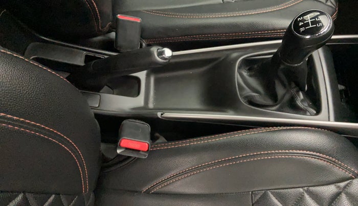 2020 Maruti Baleno ALPHA PETROL 1.2, Petrol, Manual, 43,775 km, Gear Lever