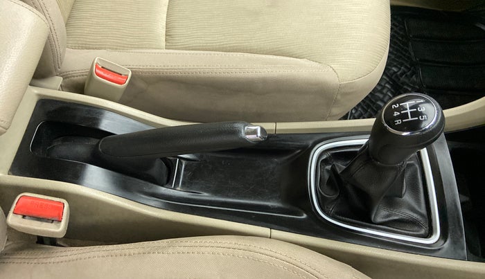 2014 Maruti Ciaz VDI PLUS, Diesel, Manual, 62,760 km, Gear Lever