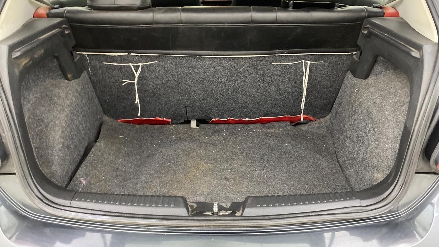 2018 Volkswagen Polo TRENDLINE 1.0L, Petrol, Manual, 63,035 km, Boot Inside