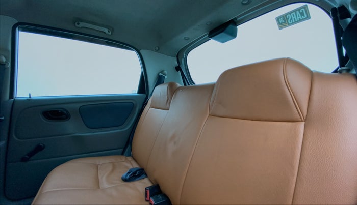 2013 Maruti Alto K10 VXI, Petrol, Manual, 92,887 km, Right Side Rear Door Cabin