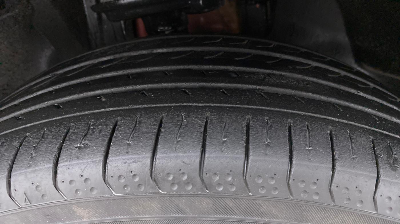 2018 Jeep Compass 2.0 LONGITUDE, Diesel, Manual, 89,228 km, Right Front Tyre Tread