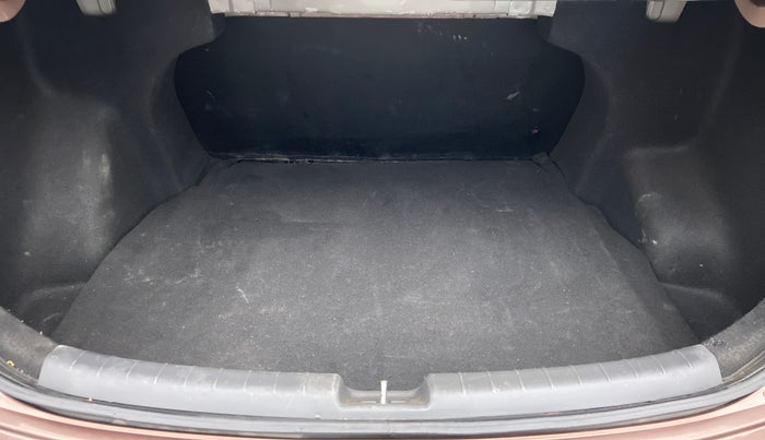 2020 Hyundai AURA SX 1.2, Petrol, Manual, 31,093 km, Boot Inside