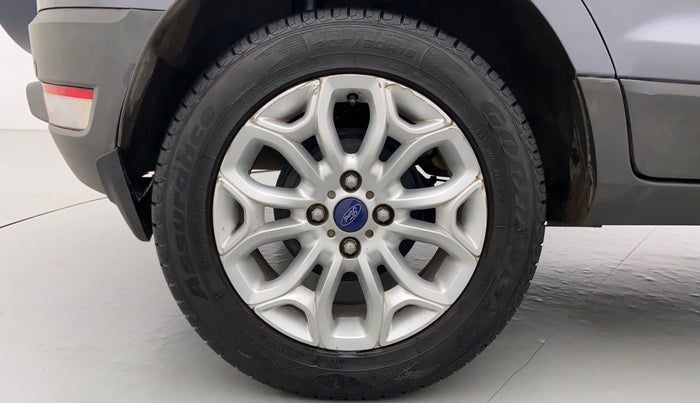 2015 Ford Ecosport 1.5 TITANIUM TI VCT, Petrol, Manual, 64,956 km, Right Rear Wheel