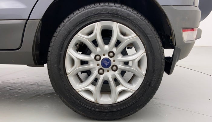 2015 Ford Ecosport 1.5 TITANIUM TI VCT, Petrol, Manual, 64,956 km, Left Rear Wheel