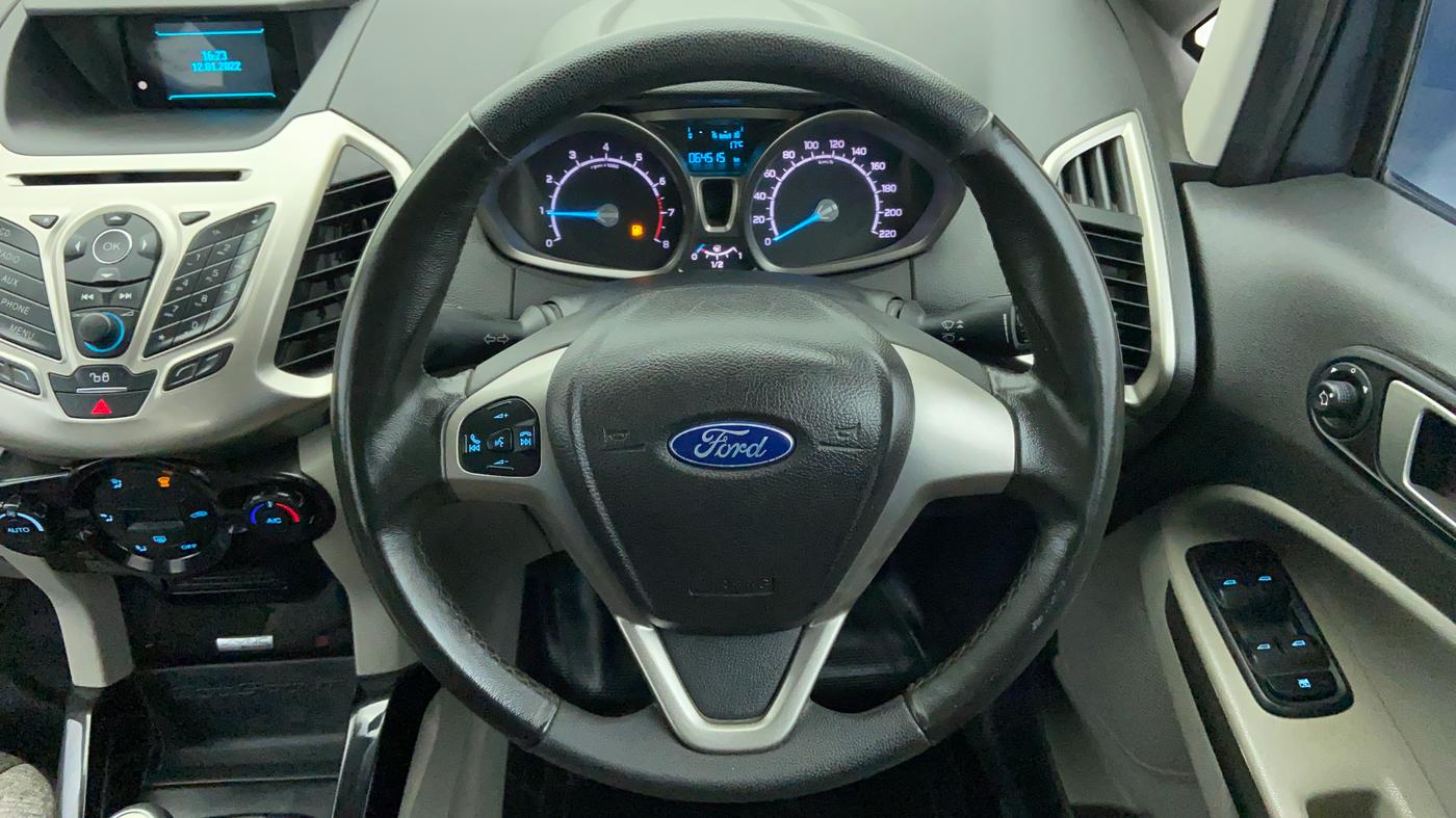 2015 Ford Ecosport 1.5 TITANIUM TI VCT, Petrol, Manual, 64,956 km, Steering Wheel Close Up