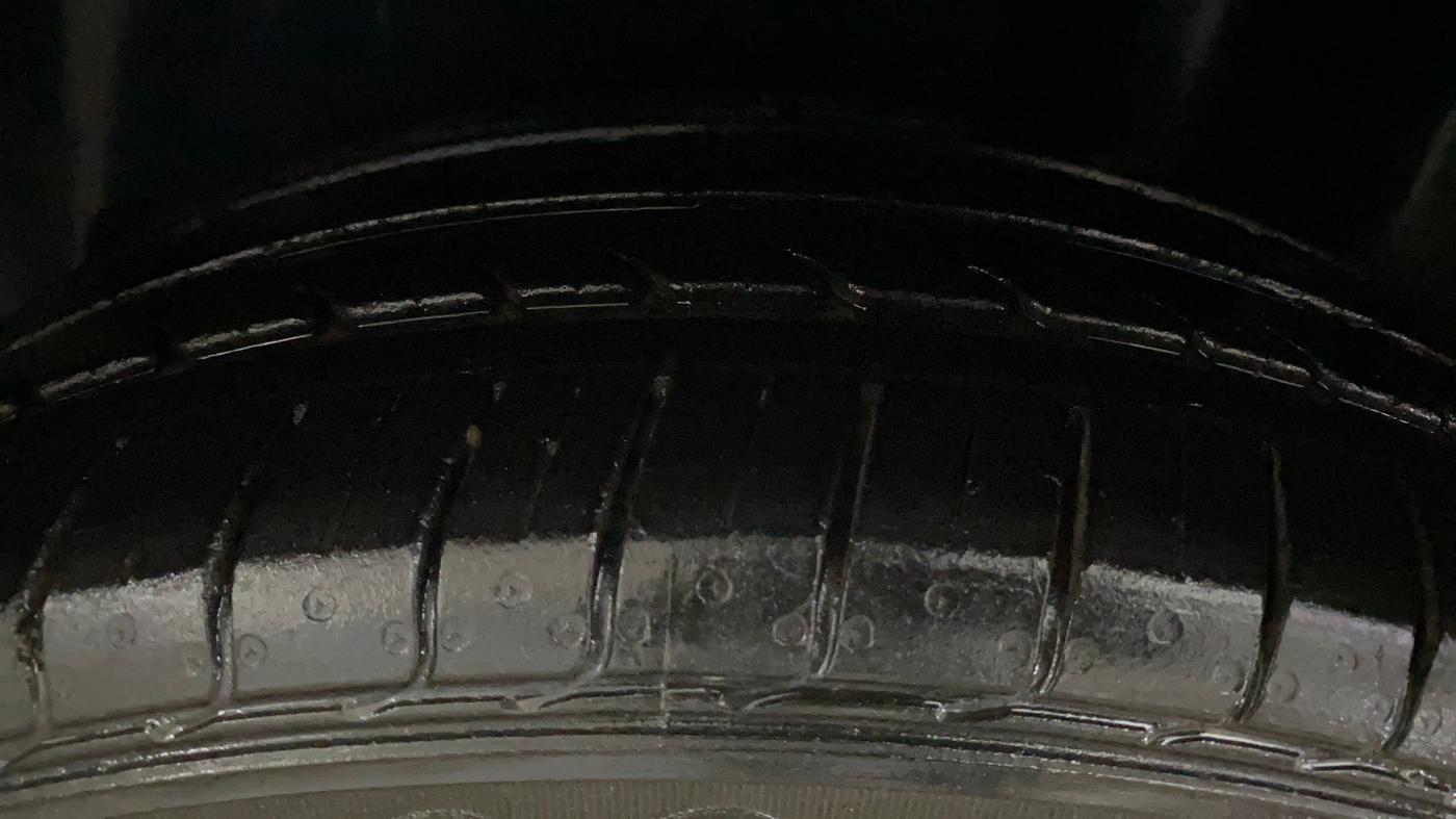 2021 Maruti Ciaz ZETA 1.5 SHVS MT PETROL, Petrol, Manual, 15,981 km, Left Rear Tyre Tread