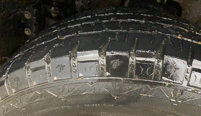 2023 Mahindra Thar LX P 2WD AT HT, Petrol, Automatic, 35,249 km, Left Front Tyre Tread