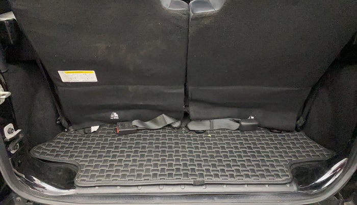 2023 Mahindra Thar LX P 2WD AT HT, Petrol, Automatic, 35,249 km, Boot Inside