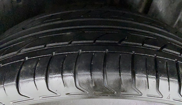 2020 MG HECTOR SHARP DCT PETROL, Petrol, Automatic, 58,338 km, Left Front Tyre Tread
