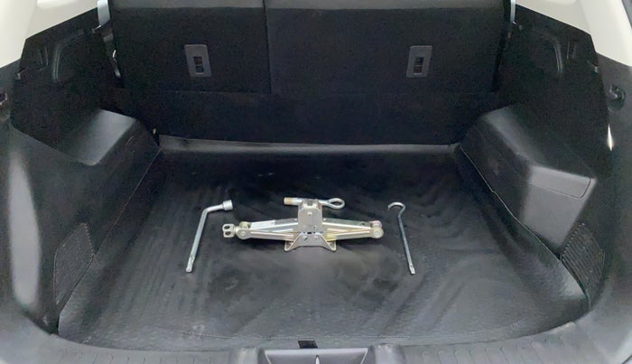 2020 MG HECTOR SHARP DCT PETROL, Petrol, Automatic, 58,338 km, Boot Inside