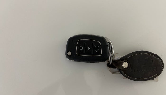 2019 Hyundai Elite i20 MAGNA EXECUTIVE 1.2, Petrol, Manual, 36,371 km, Key Close Up