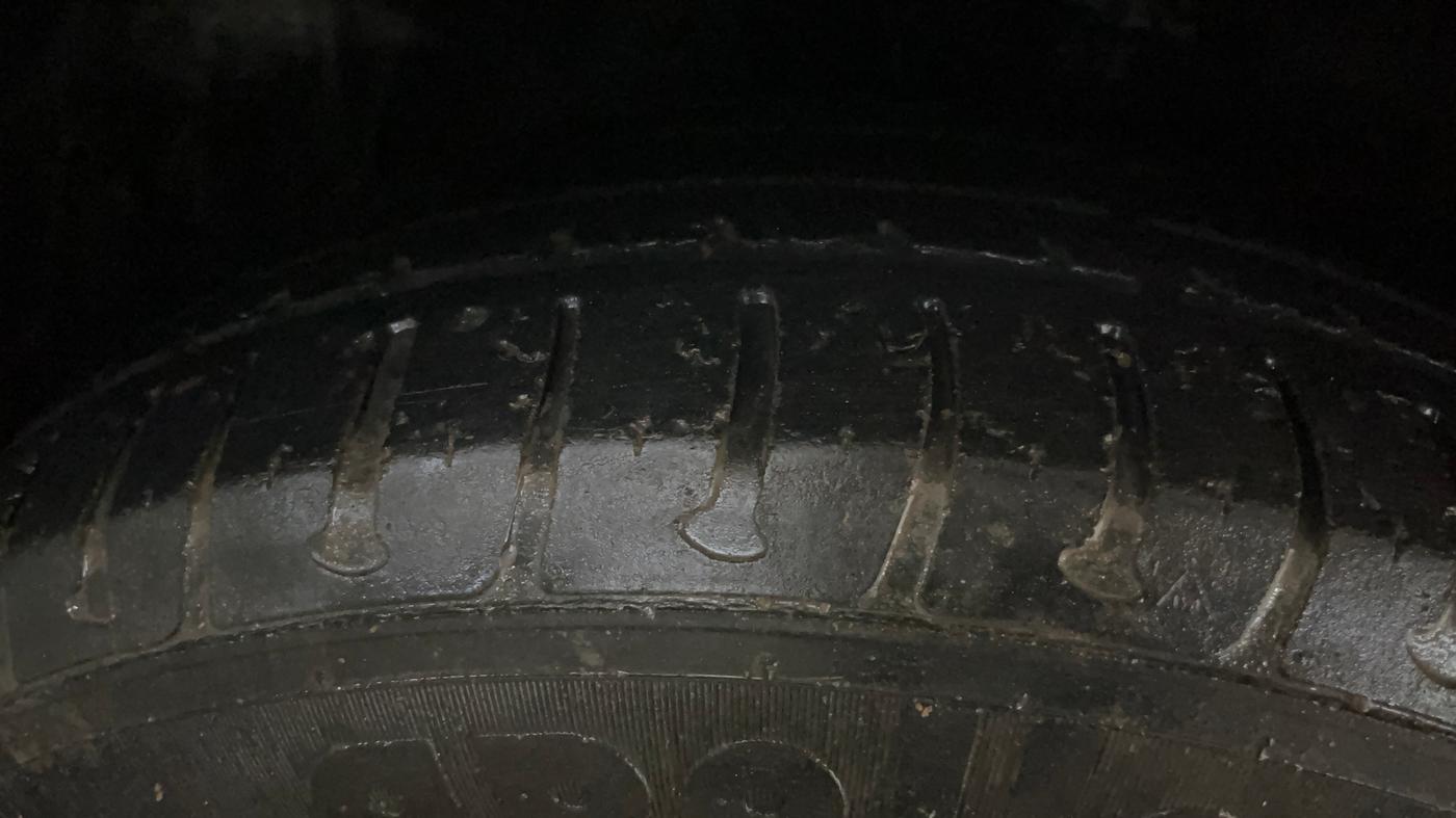 2019 Hyundai Elite i20 MAGNA EXECUTIVE 1.2, Petrol, Manual, 36,435 km, Right Front Tyre Tread