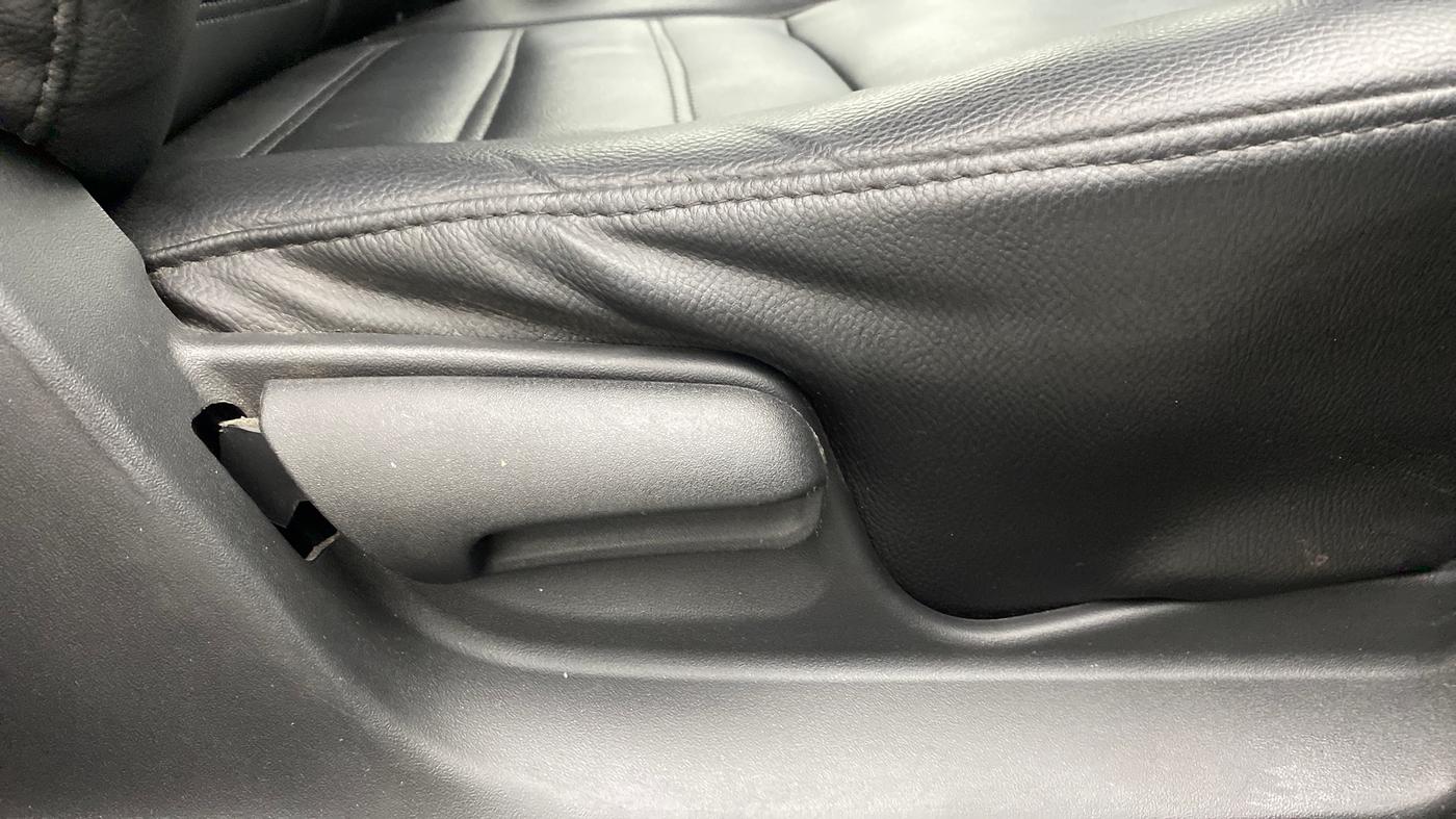 2012 Maruti Swift VXI D, Petrol, Manual, 85,659 km, Driver Side Adjustment Panel