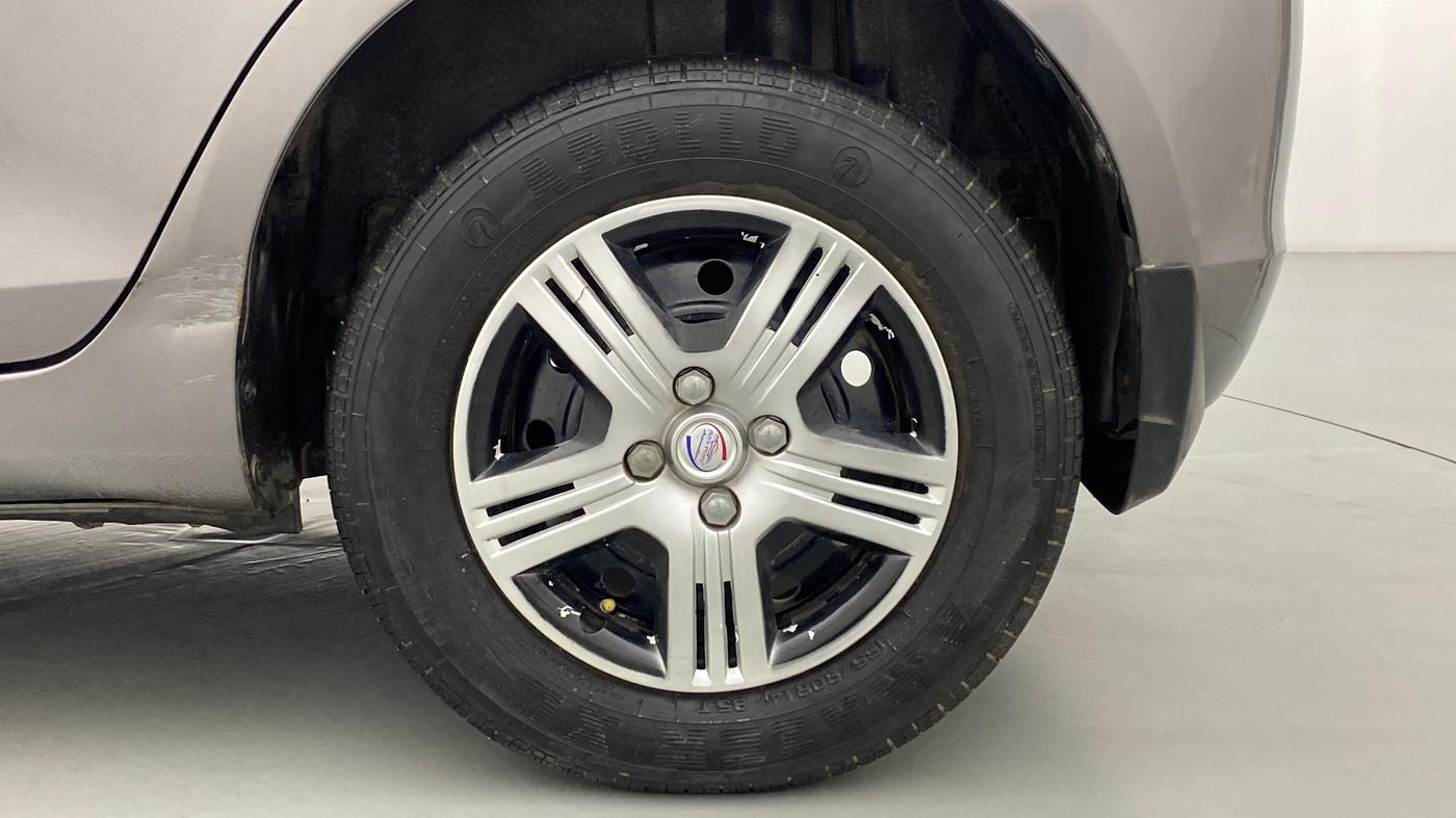 2012 Maruti Swift VXI D, Petrol, Manual, 85,659 km, Left Rear Wheel
