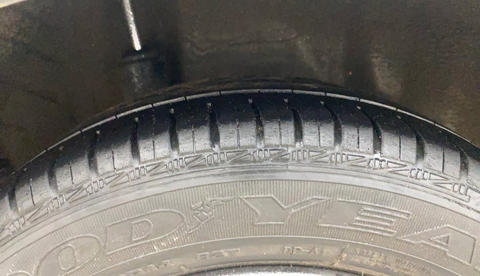 2016 Honda Amaze 1.2L I-VTEC SX, Petrol, Manual, 58,750 km, Right Rear Tyre Tread