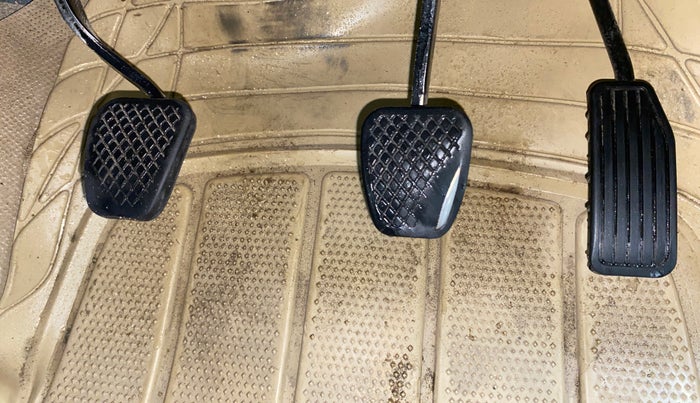 2016 Honda Amaze 1.2L I-VTEC SX, Petrol, Manual, 58,750 km, Pedals