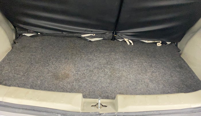 2015 Maruti Celerio ZXI, Petrol, Manual, 30,594 km, Boot Inside