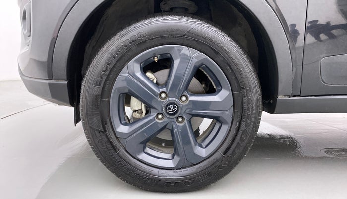 2022 Tata NEXON XZA PLUS (O) PETROL DARK EDITION, Petrol, Automatic, 13,193 km, Left Front Wheel