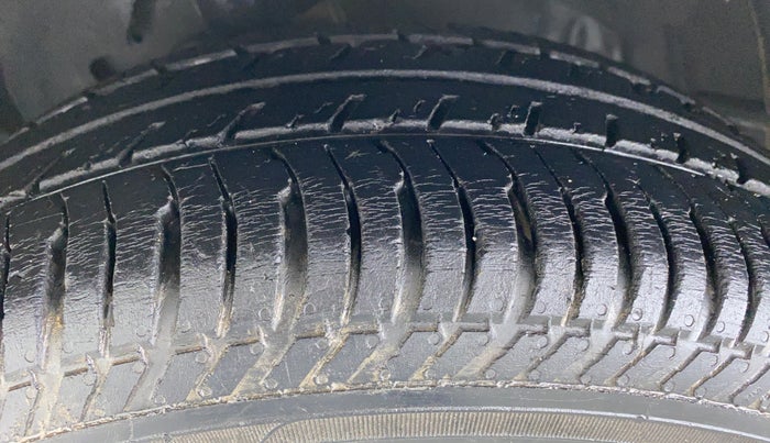 2019 Ford Ecosport 1.5 TREND TI VCT, Petrol, Manual, 29,547 km, Left Front Tyre Tread