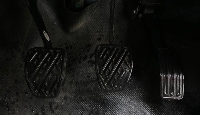 2018 Datsun Go T, Petrol, Manual, 34,024 km, Pedals