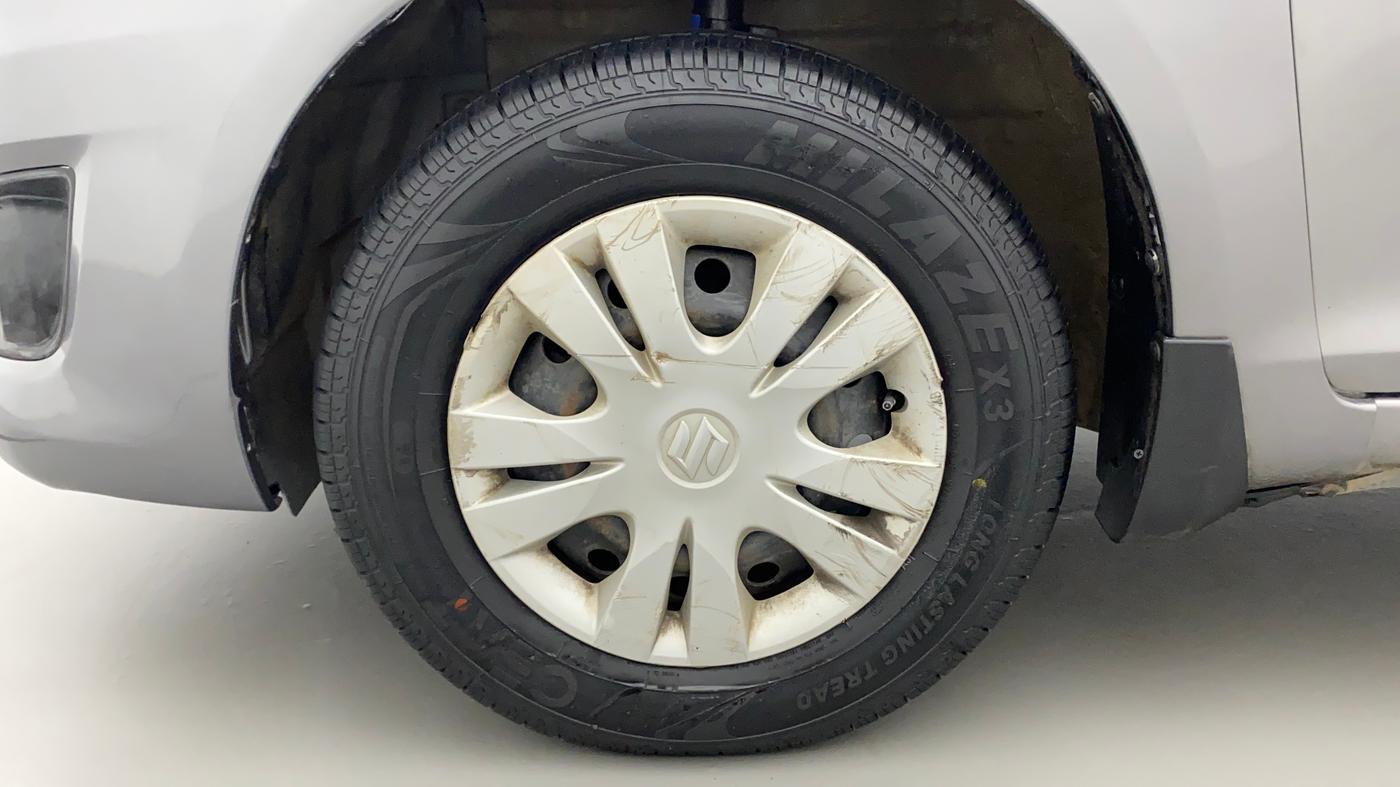 2014 Maruti Swift Dzire VXI, Petrol, Manual, 39,348 km, Left Front Wheel