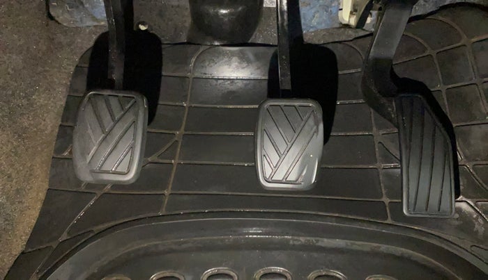 2015 Maruti Celerio ZXI, Petrol, Manual, 63,536 km, Pedals
