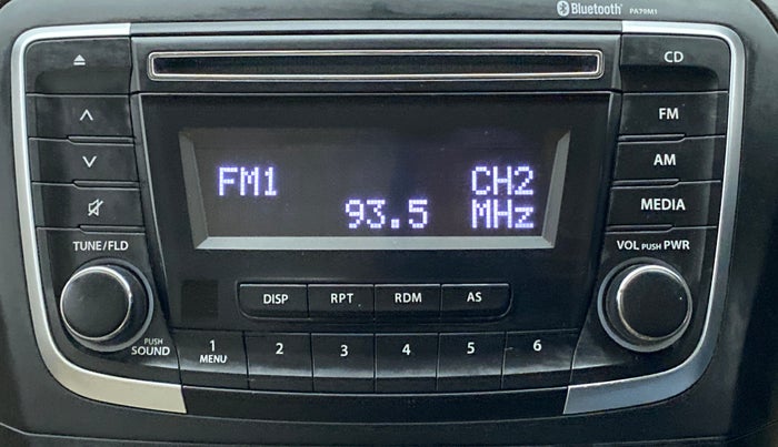 2015 Maruti Ciaz VXI PLUS, Petrol, Manual, 5,689 km, Infotainment System
