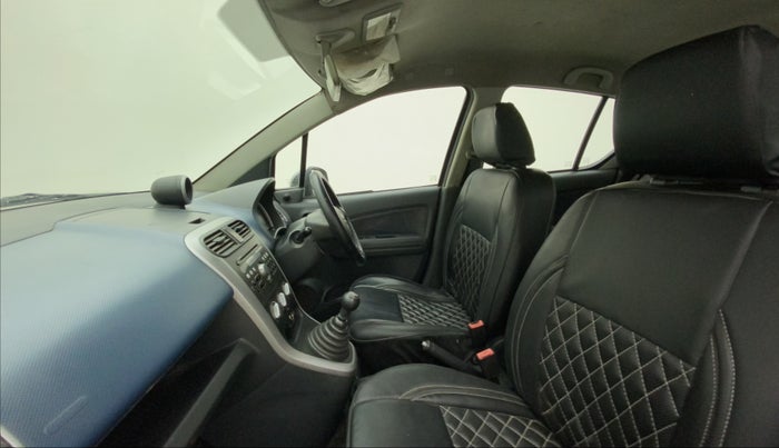 2010 Maruti Ritz ZXI, Petrol, Manual, 66,194 km, Right Side Front Door Cabin