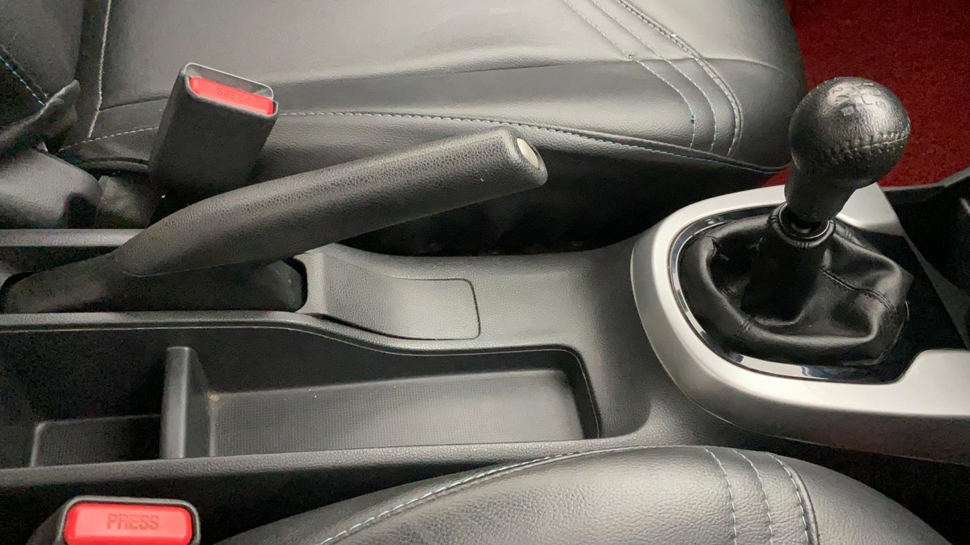 2016 Honda Jazz 1.2 VX I-VTECH, Petrol, Manual, 65,072 km, Gear Lever