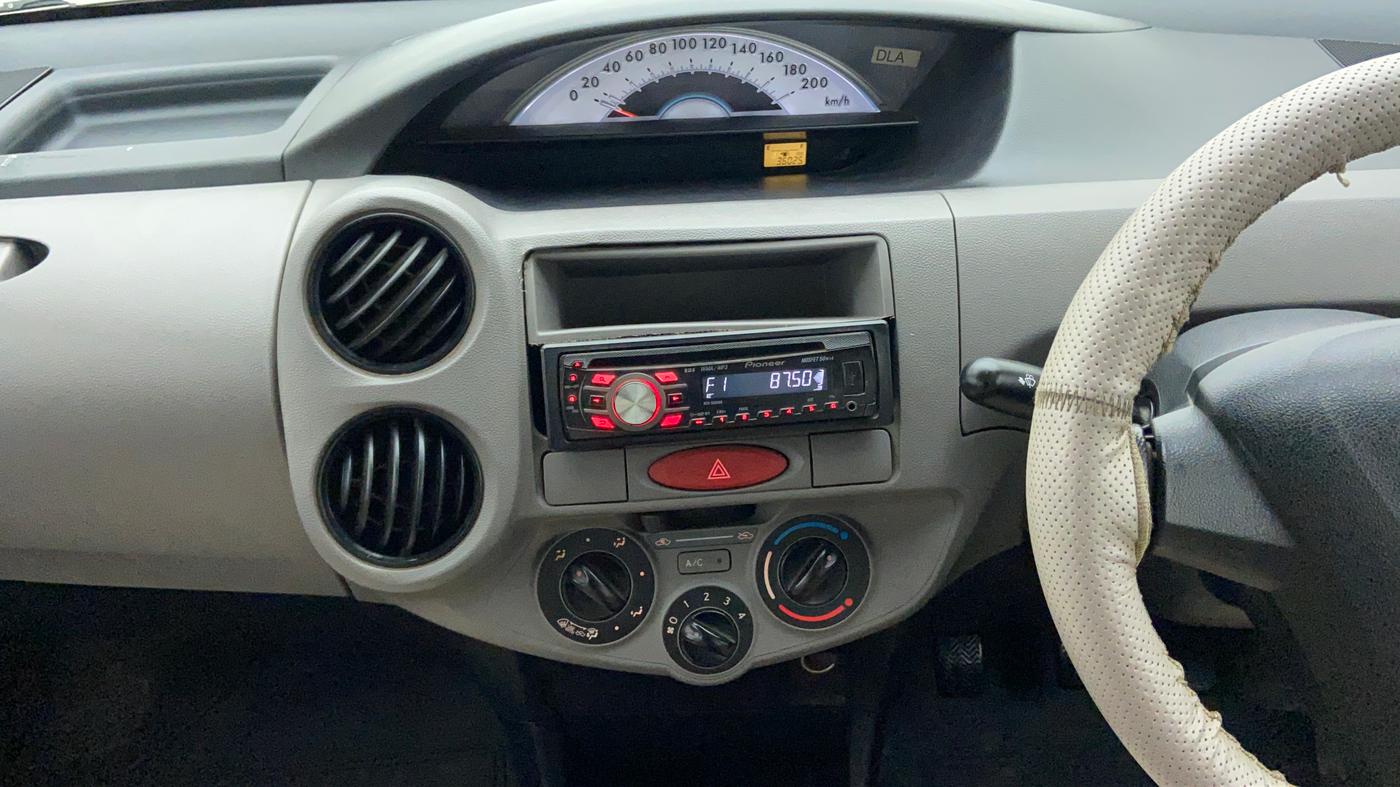 2011 Toyota Etios Liva D 4D GD, Diesel, Manual, Air Conditioner
