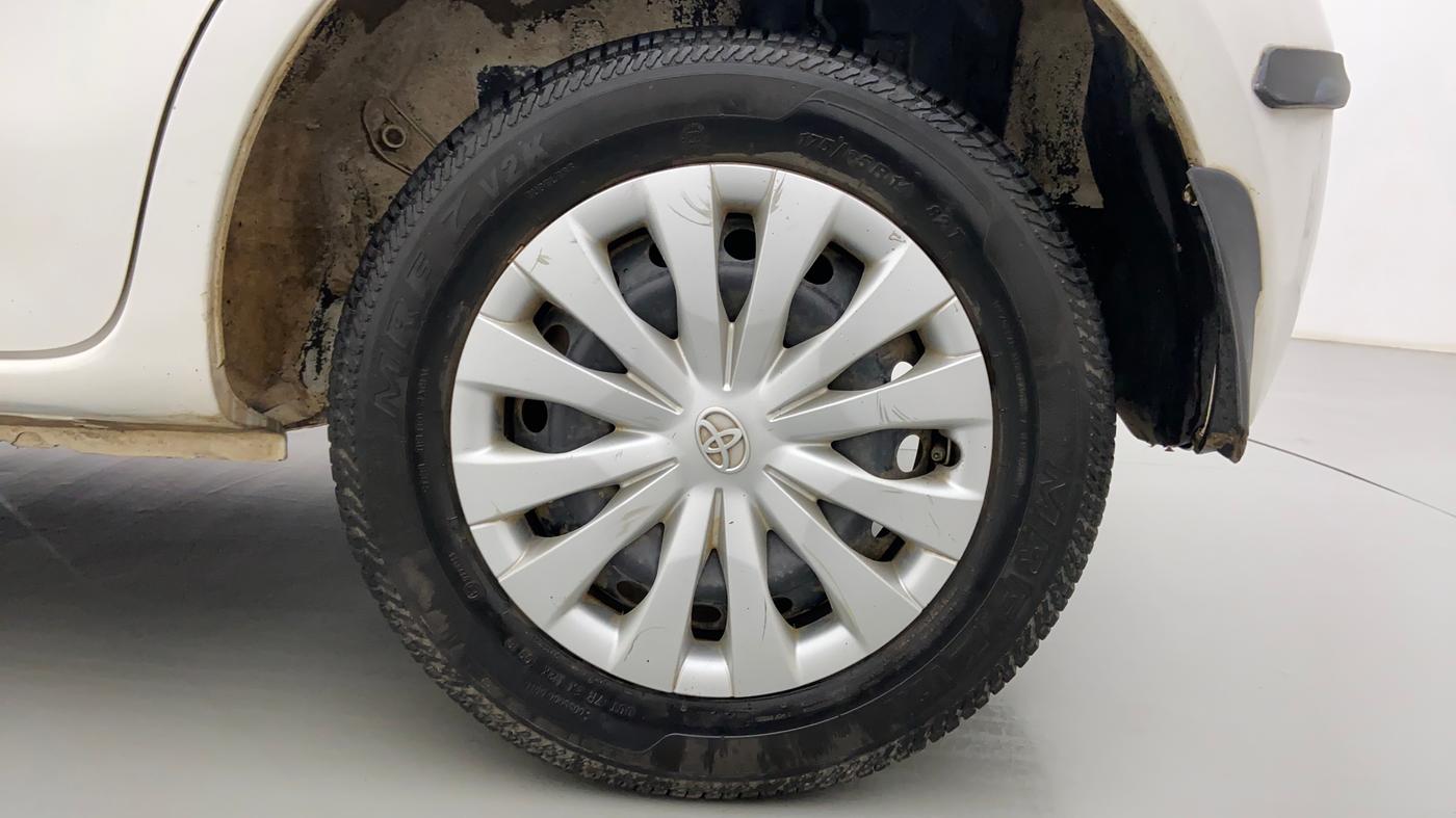 2011 Toyota Etios Liva D 4D GD, Diesel, Manual, Left Rear Wheel