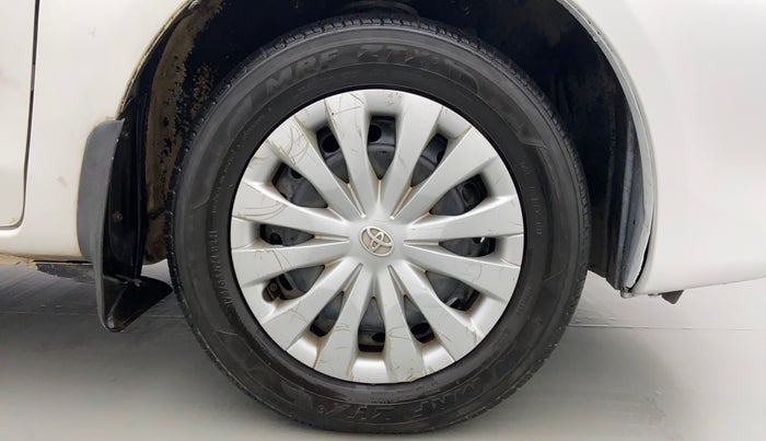 2011 Toyota Etios Liva D 4D GD, Diesel, Manual, Right Front Wheel