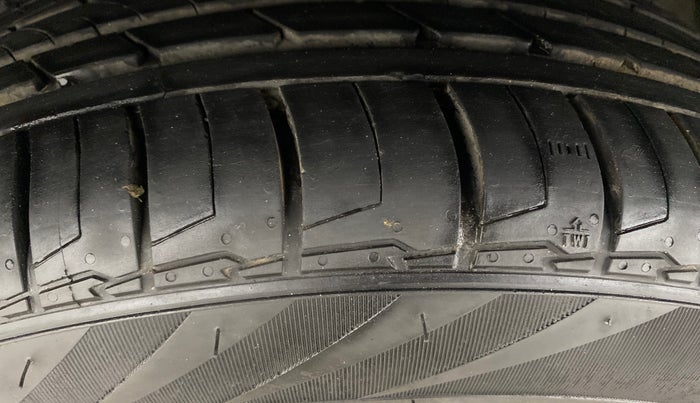 2021 MG HECTOR SHARP 1.5 DCT PETROL, Petrol, Automatic, 41,733 km, Left Front Tyre Tread