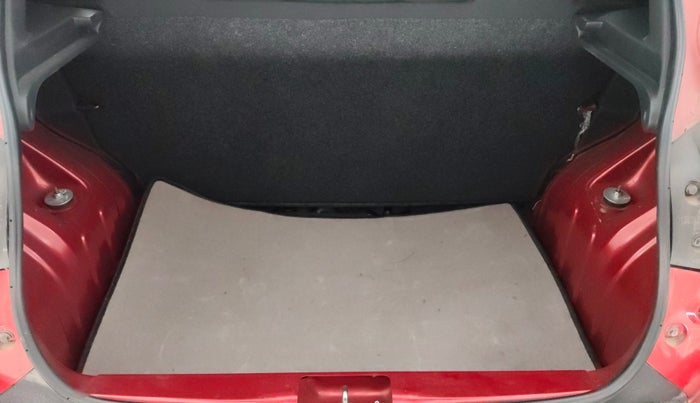 2016 Renault Kwid RXL, Petrol, Manual, 8,405 km, Boot Inside