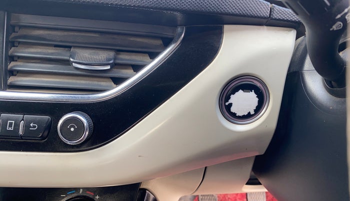 2020 Tata NEXON XZ PLUS (O) PETROL, Petrol, Manual, 46,430 km, Keyless Start/ Stop Button