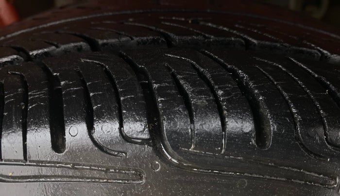 2013 Maruti Alto K10 VXI, Petrol, Manual, 75,895 km, Right Rear Tyre Tread